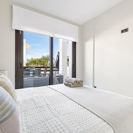 Costa Fens Apartment